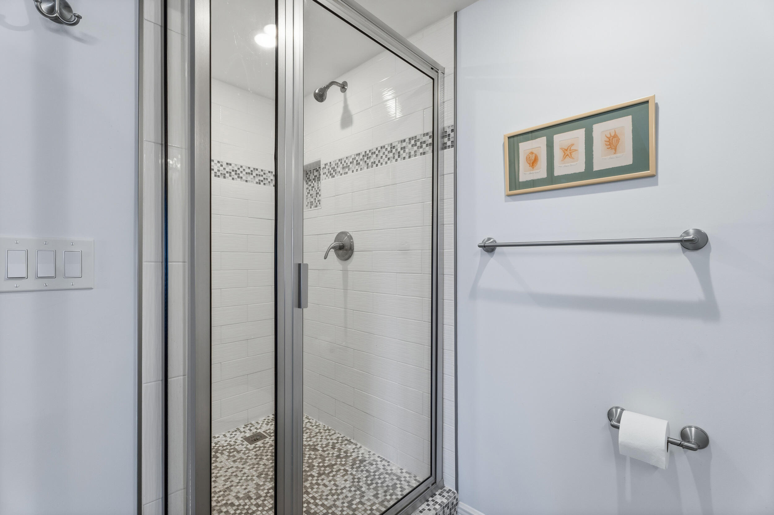 BEACHWOOD VILLAS CONDO - Residential