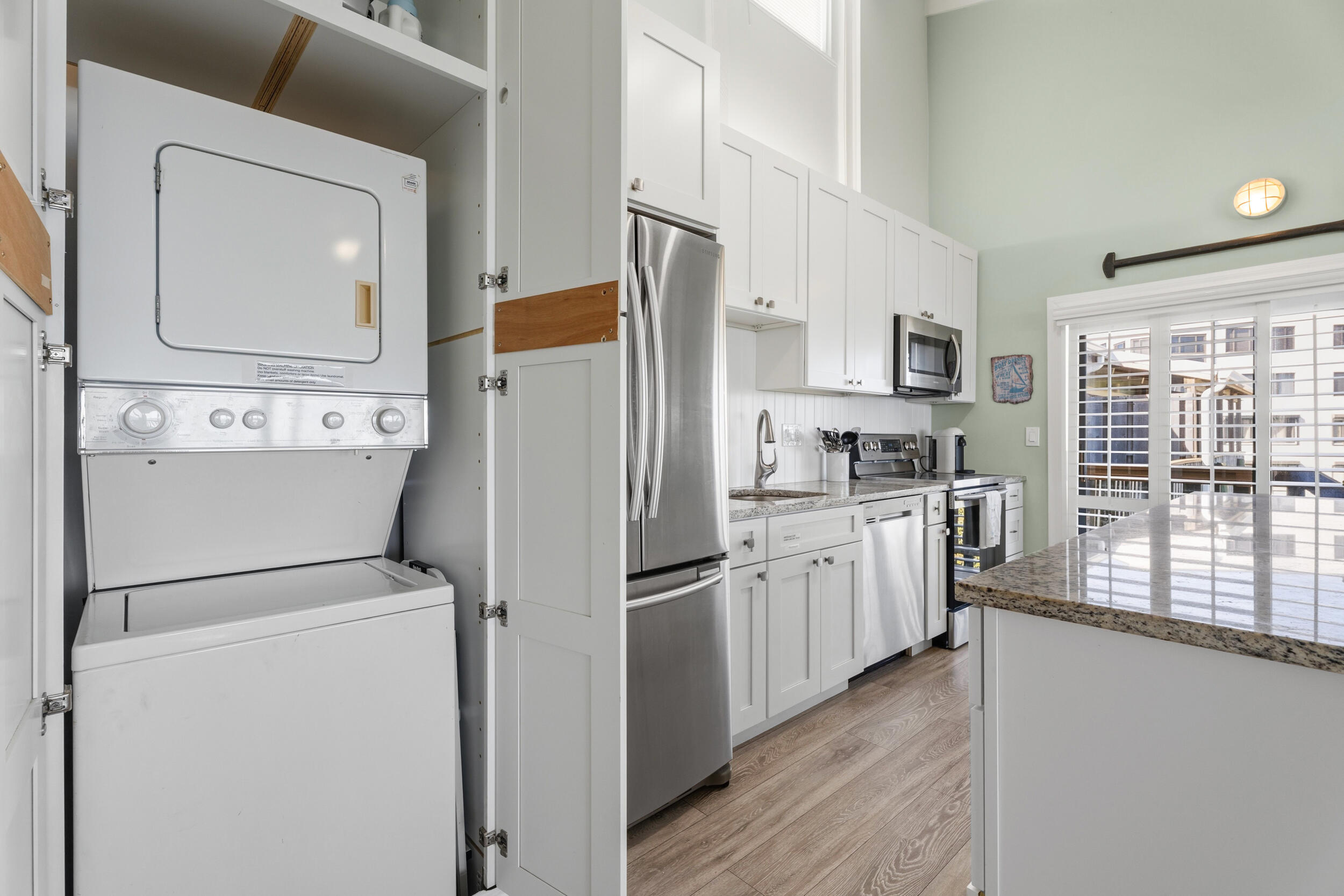 BEACHWOOD VILLAS CONDO - Residential