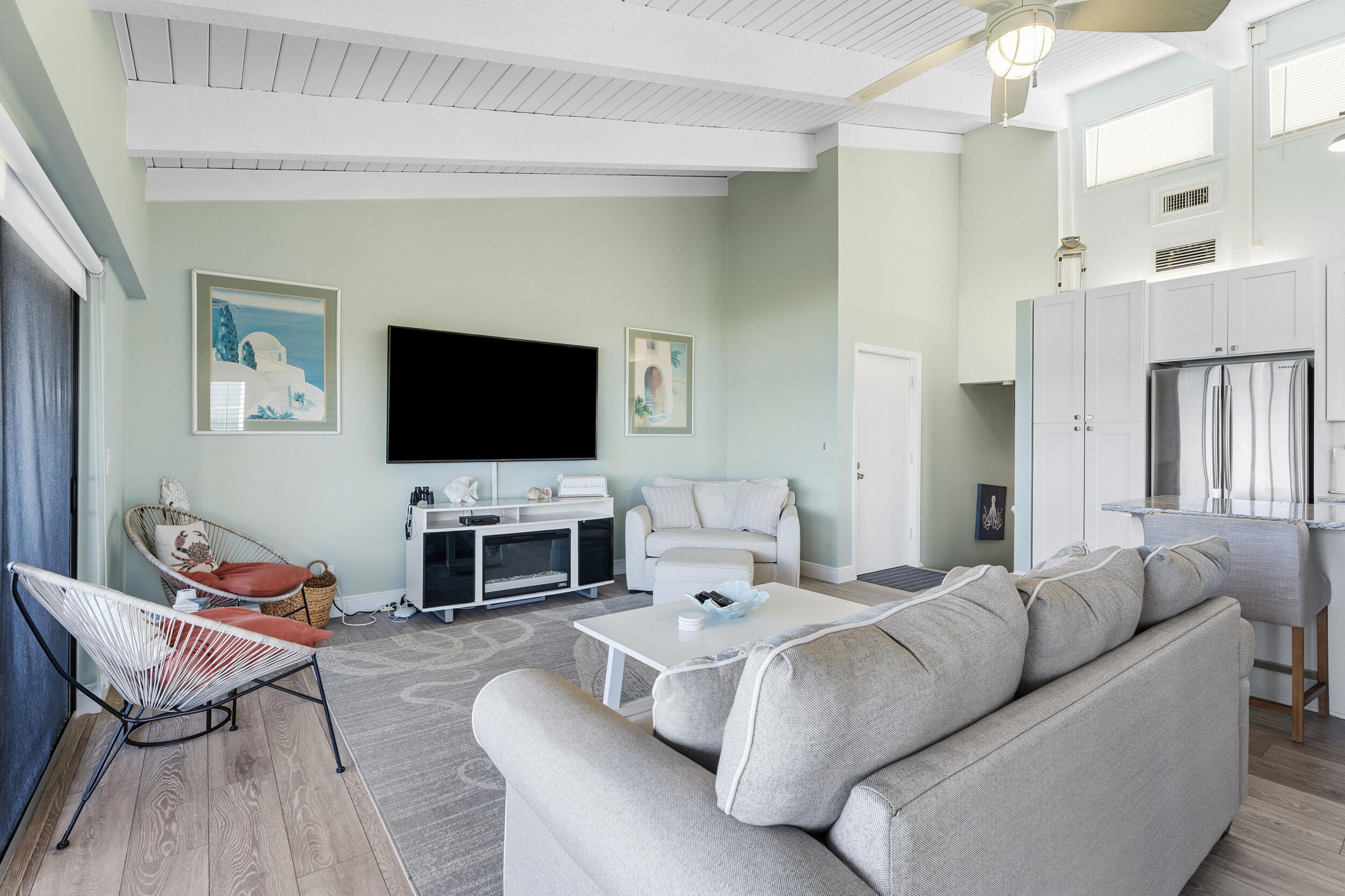 BEACHWOOD VILLAS CONDO - Residential