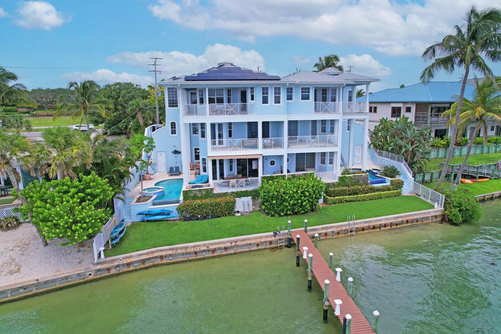 Photo of 17741 SE Federal Highway Highway, Jupiter, FL 33469 (MLS # R11055882)