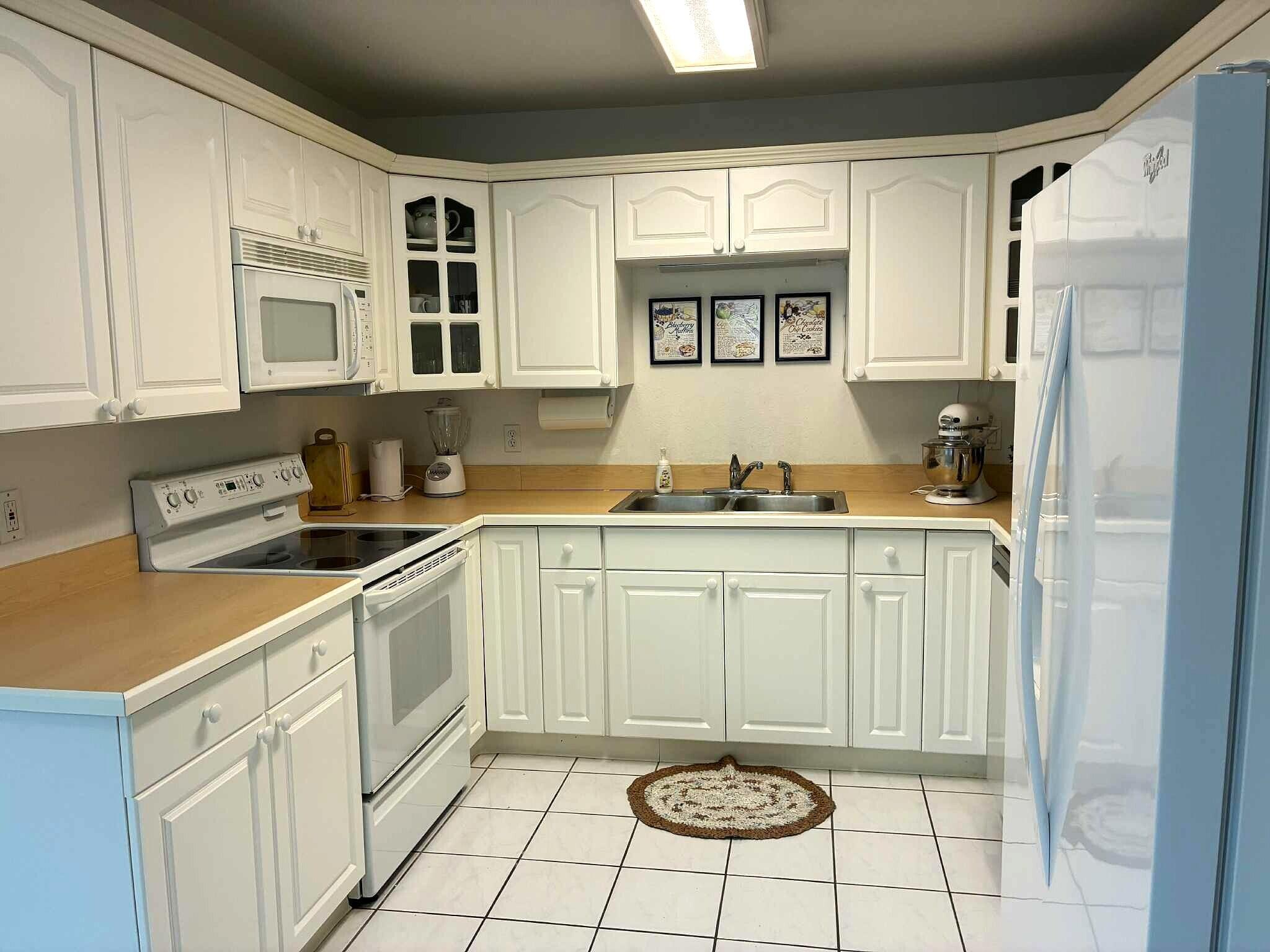LAKE IN THE WOODS AT VERO - Residential Lease