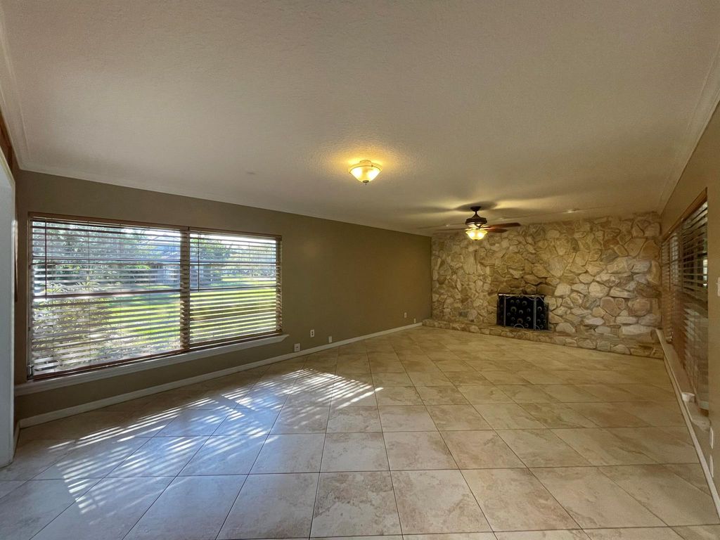 Photo of 5304 S Citrus Avenue, Fort Pierce, FL 34982 (MLS # R11050173)