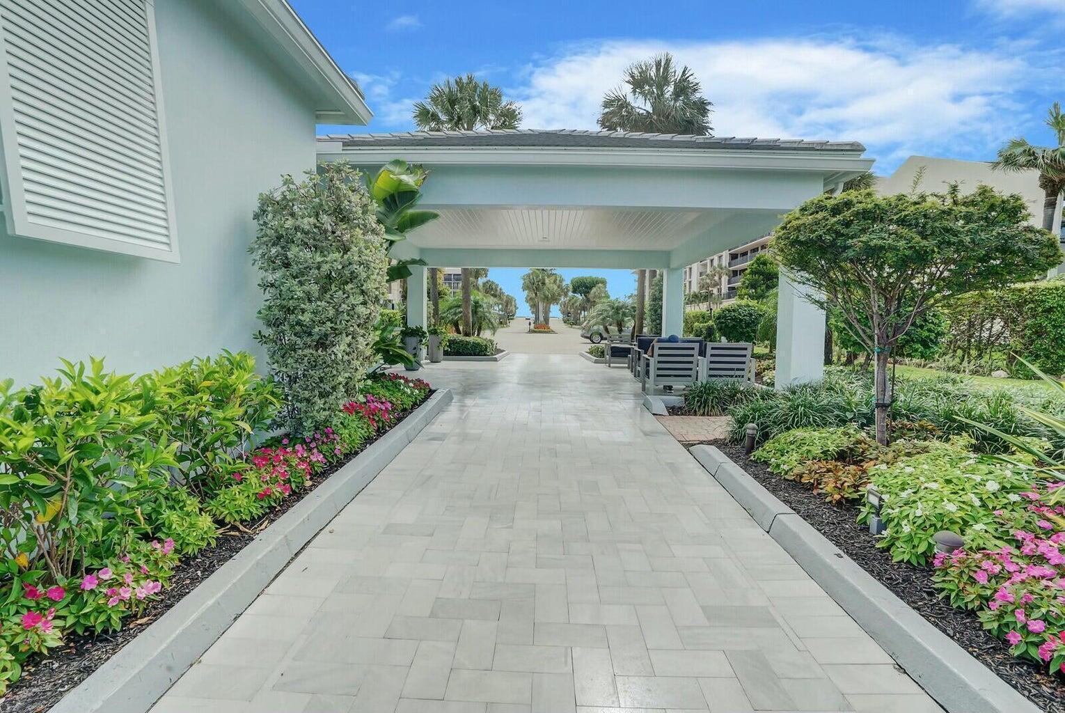 YACHT & RACQUET CLUB OF B - Residential