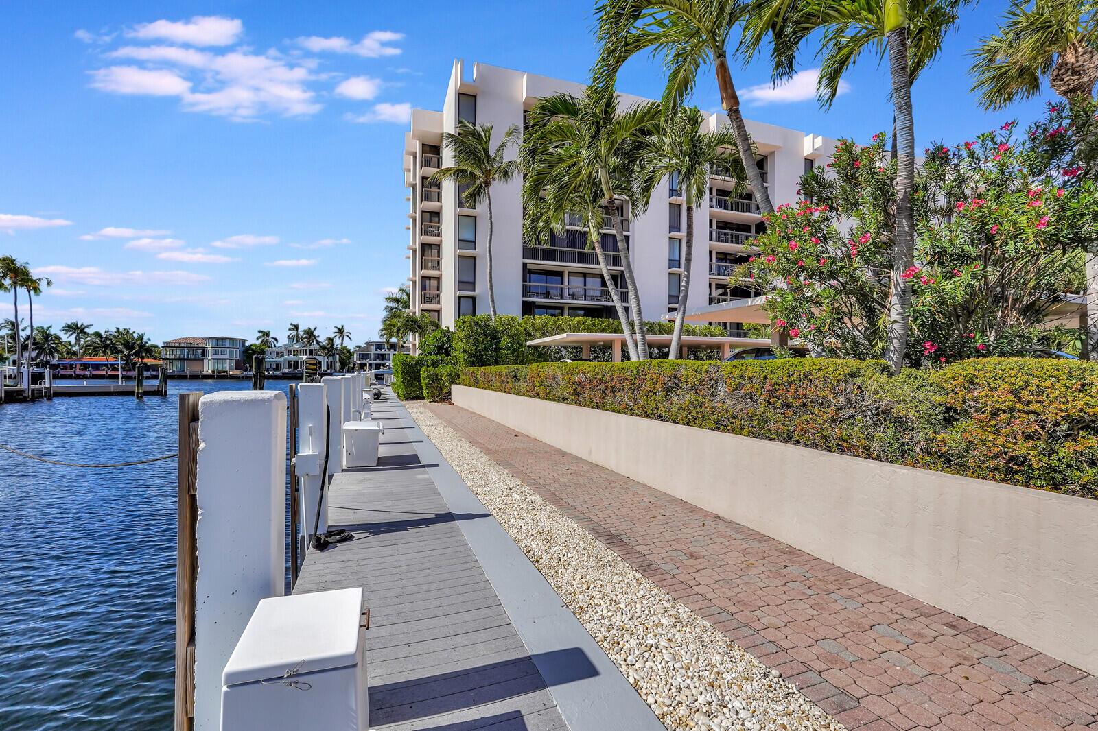 YACHT & RACQUET CLUB OF B - Residential