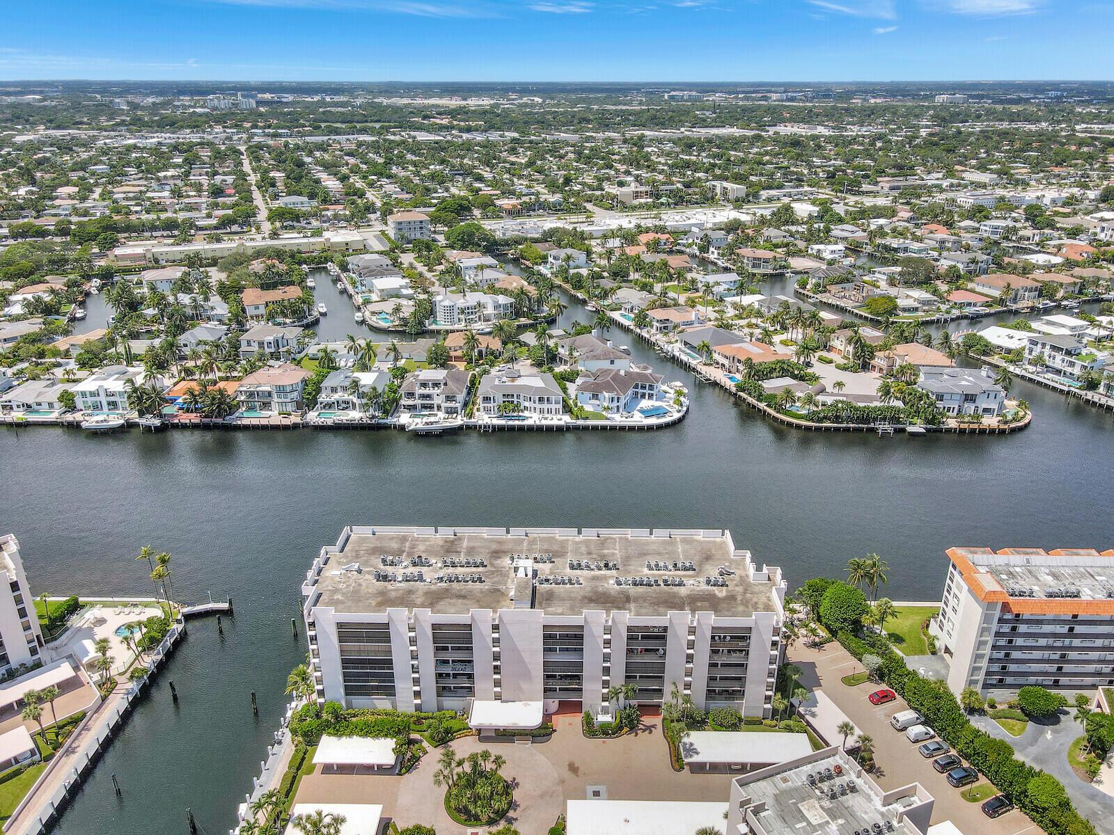 YACHT & RACQUET CLUB OF B - Residential