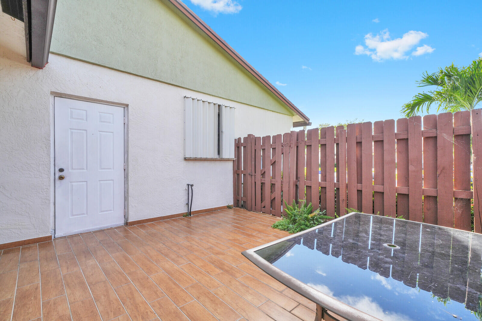 OAKWOOD II - Residential