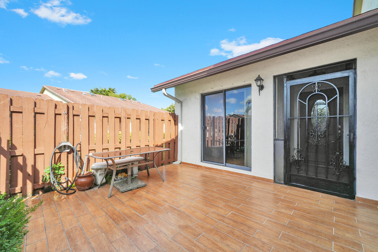 OAKWOOD II - Residential