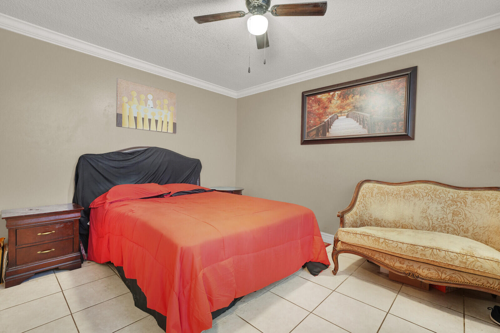 OAKWOOD II - Residential