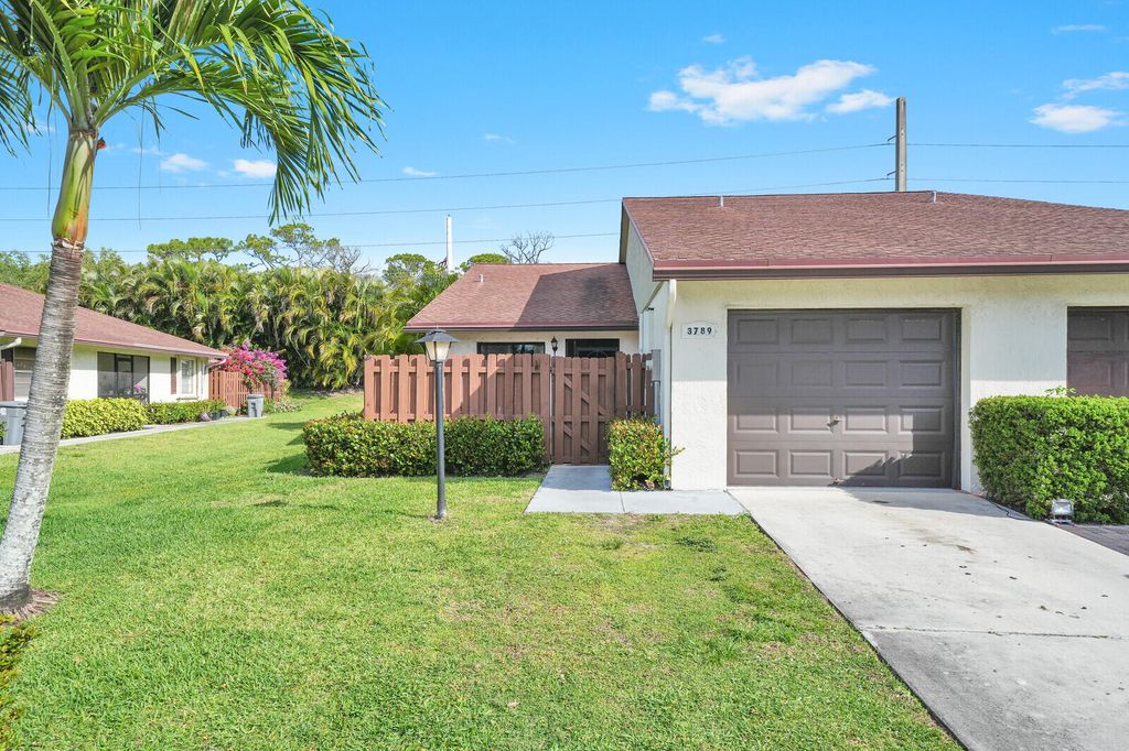 Photo of 3789 Cocoloba Lane, Boynton Beach, FL 33436 (MLS # B26003105)