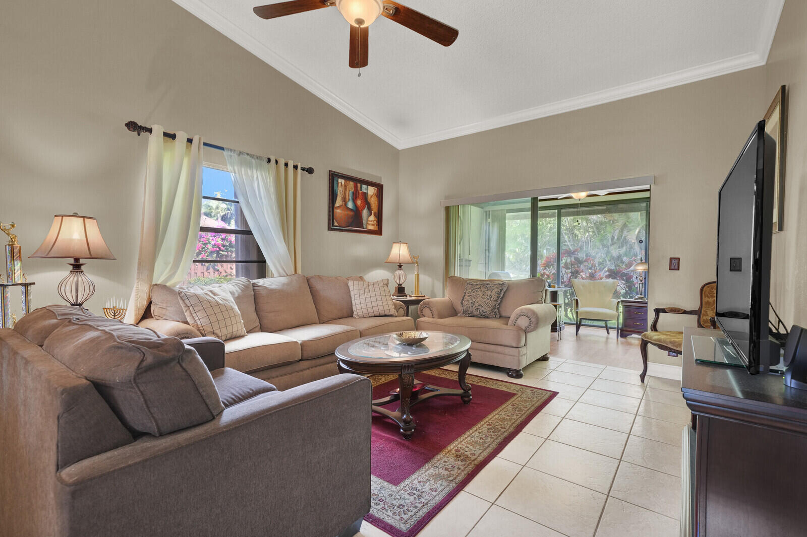 OAKWOOD II - Residential