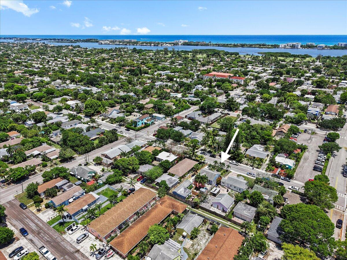LAKE WORTH TOWN OF - Residential Income