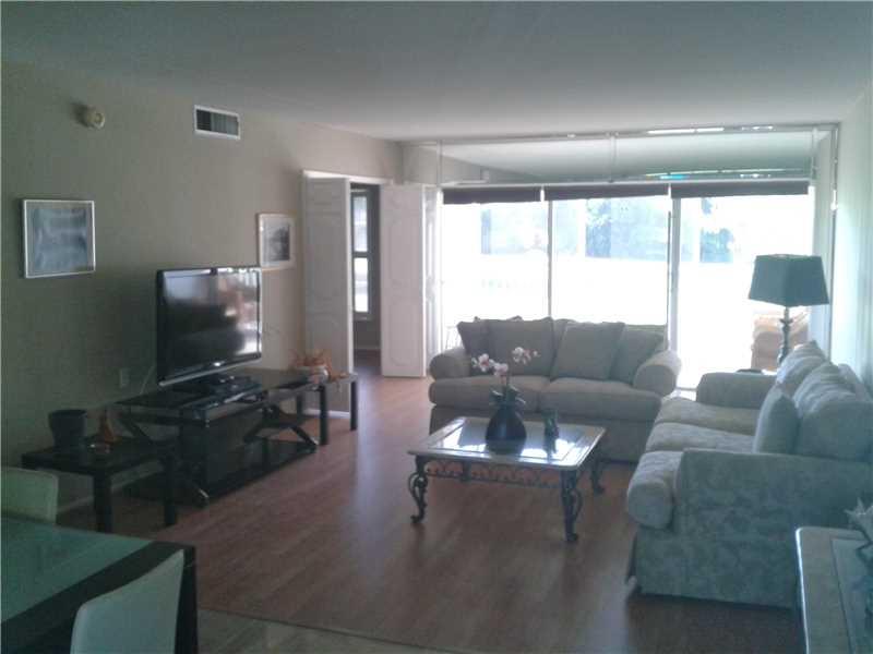 PALM-AIRE COUNTRY CLUB CO - Residential Lease