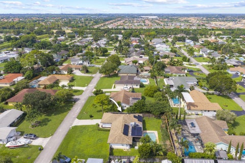 Tiny photo for 80 W RUBBER TREE Drive, Lake Worth, FL 33467 (MLS # B26087901)