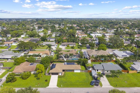 Tiny photo for 80 W RUBBER TREE Drive, Lake Worth, FL 33467 (MLS # B26087901)