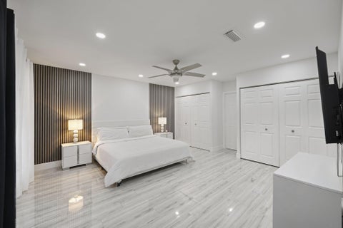 Tiny photo for 80 W RUBBER TREE Drive, Lake Worth, FL 33467 (MLS # B26087901)