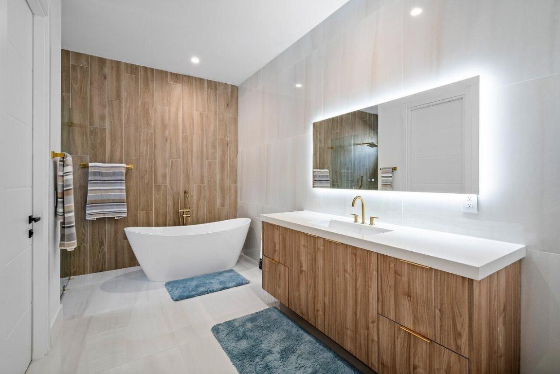 RIO VISTA - Residential