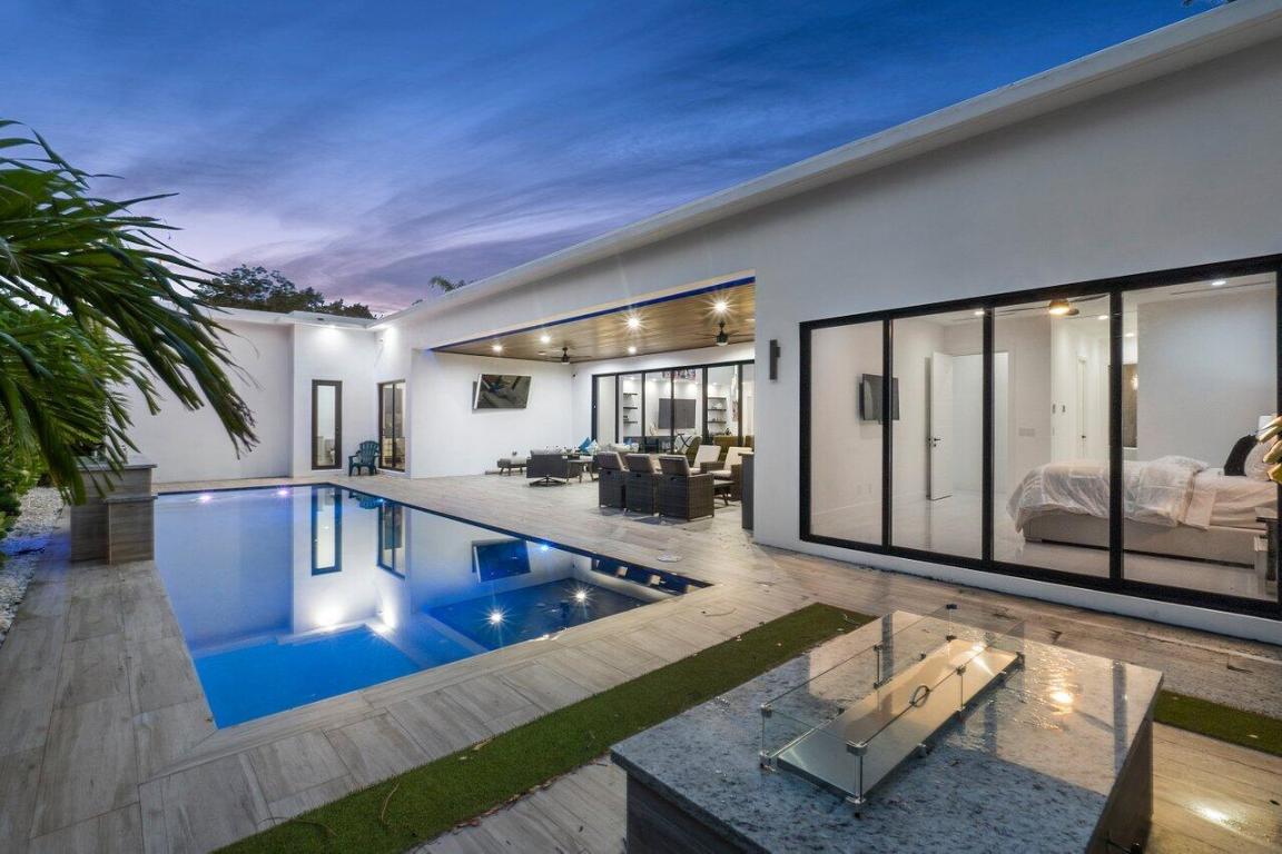 RIO VISTA - Residential