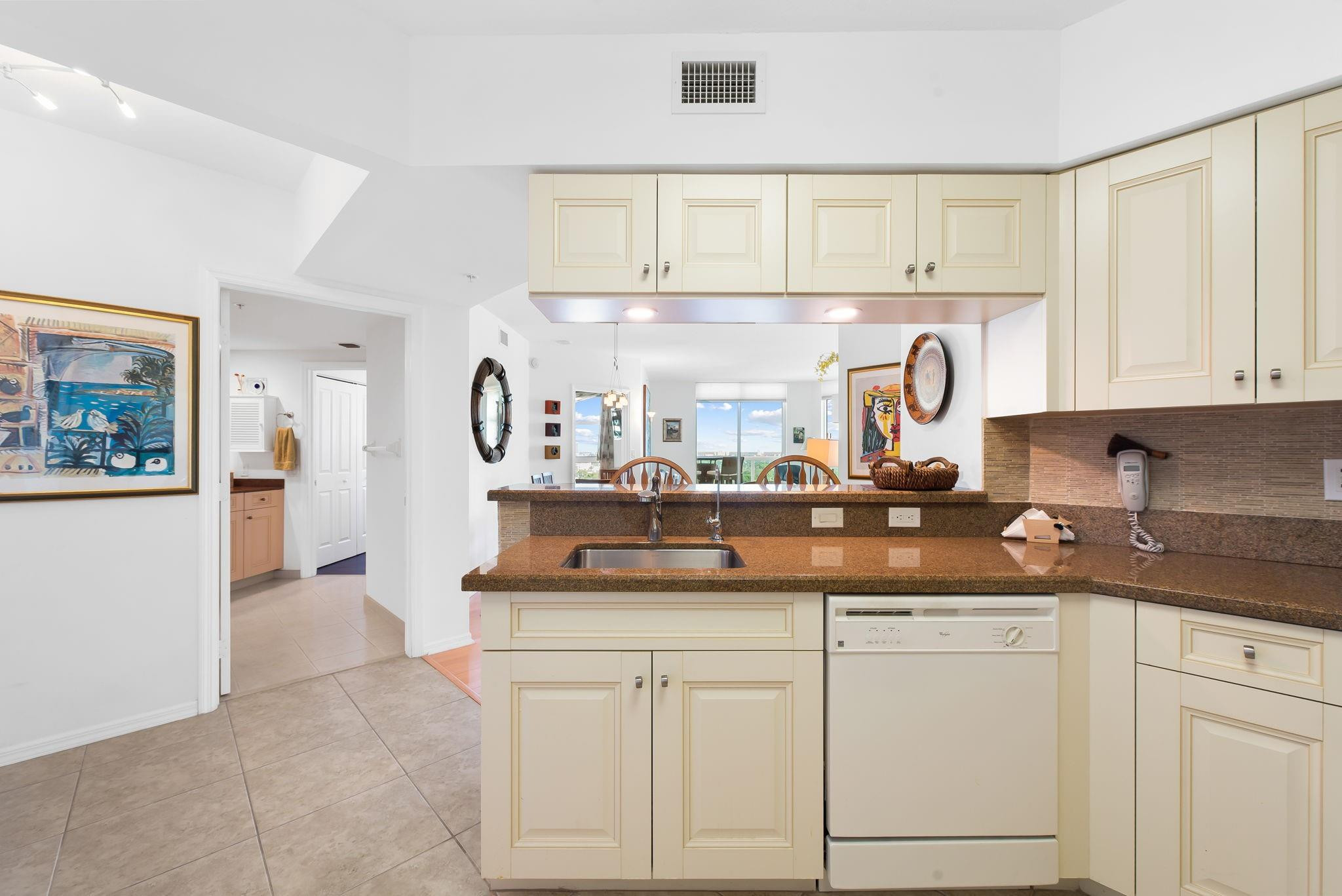 WATERGARDEN CONDO - Residential