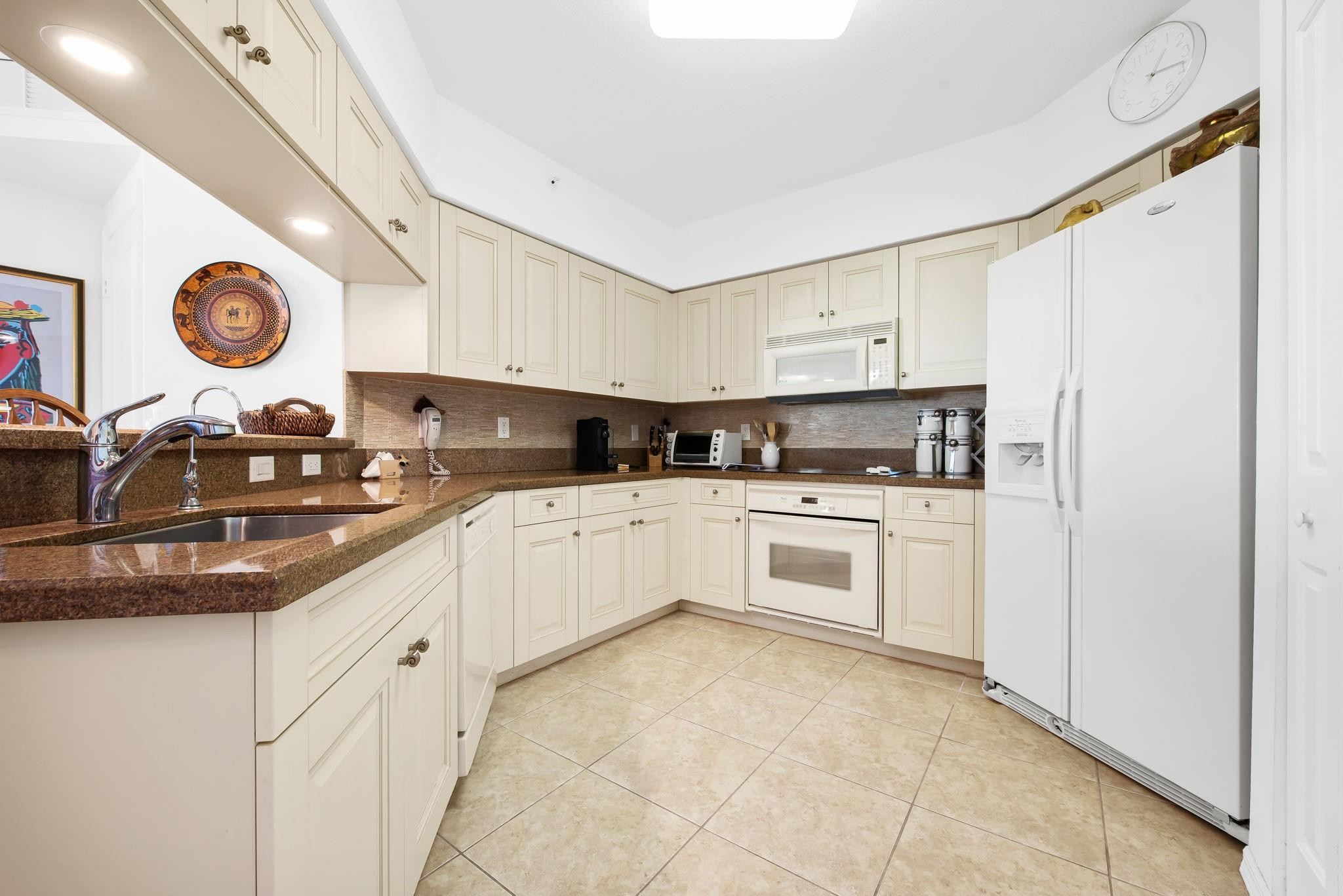 WATERGARDEN CONDO - Residential