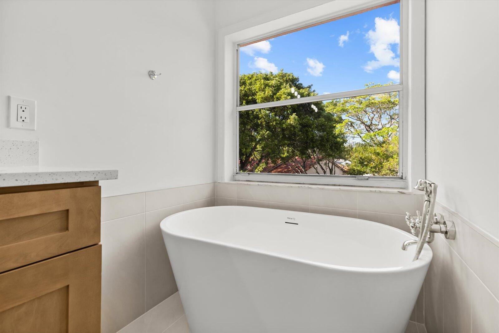 PRINCETON PLACE AT GABLES END - Residential