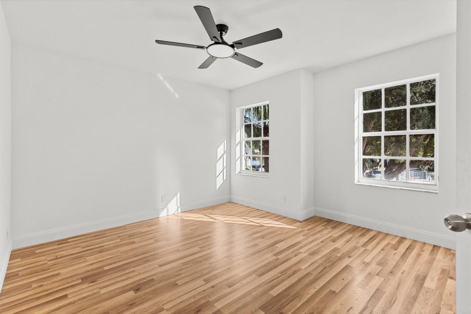 PRINCETON PLACE AT GABLES END - Residential