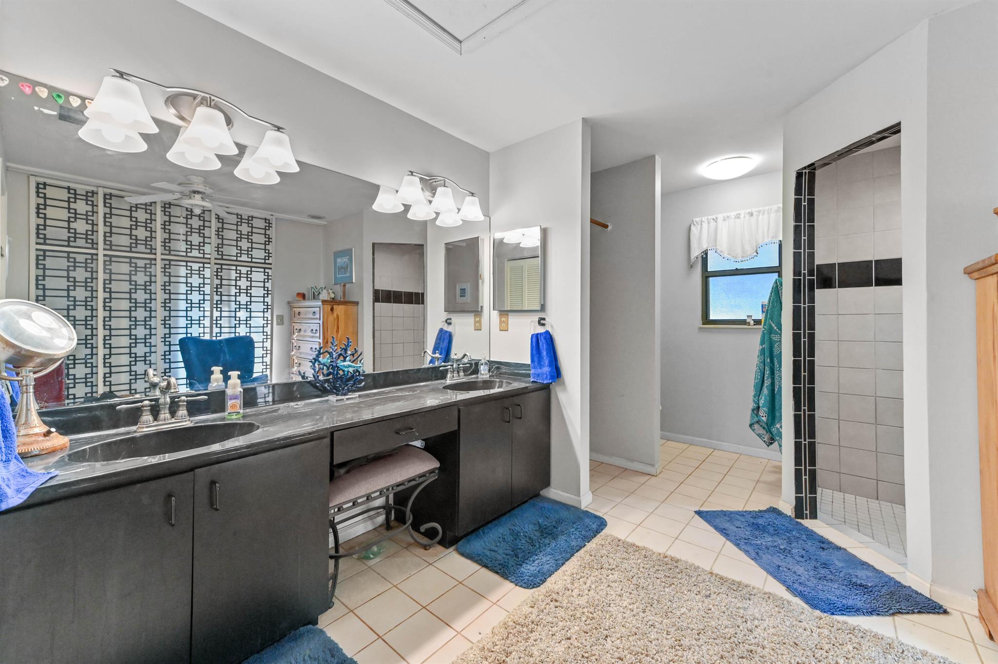 LOXAHATCHEE GROVES - Residential