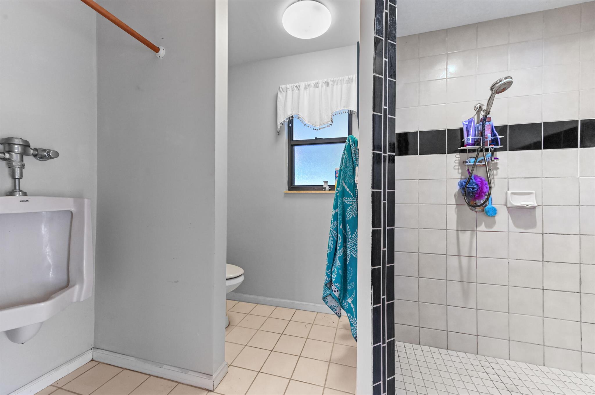 LOXAHATCHEE GROVES - Residential