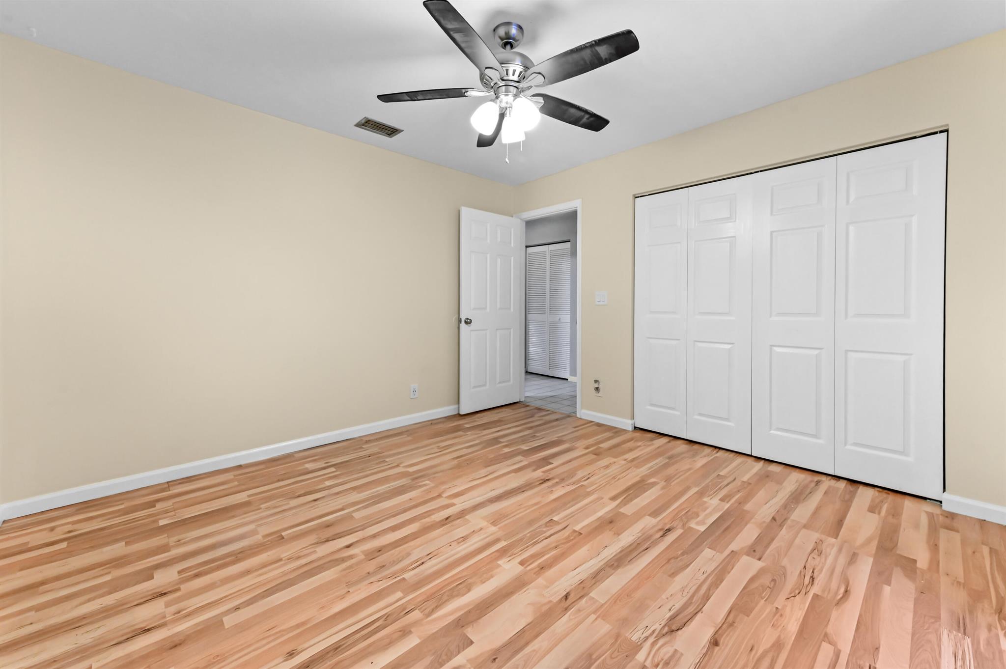 LOXAHATCHEE GROVES - Residential