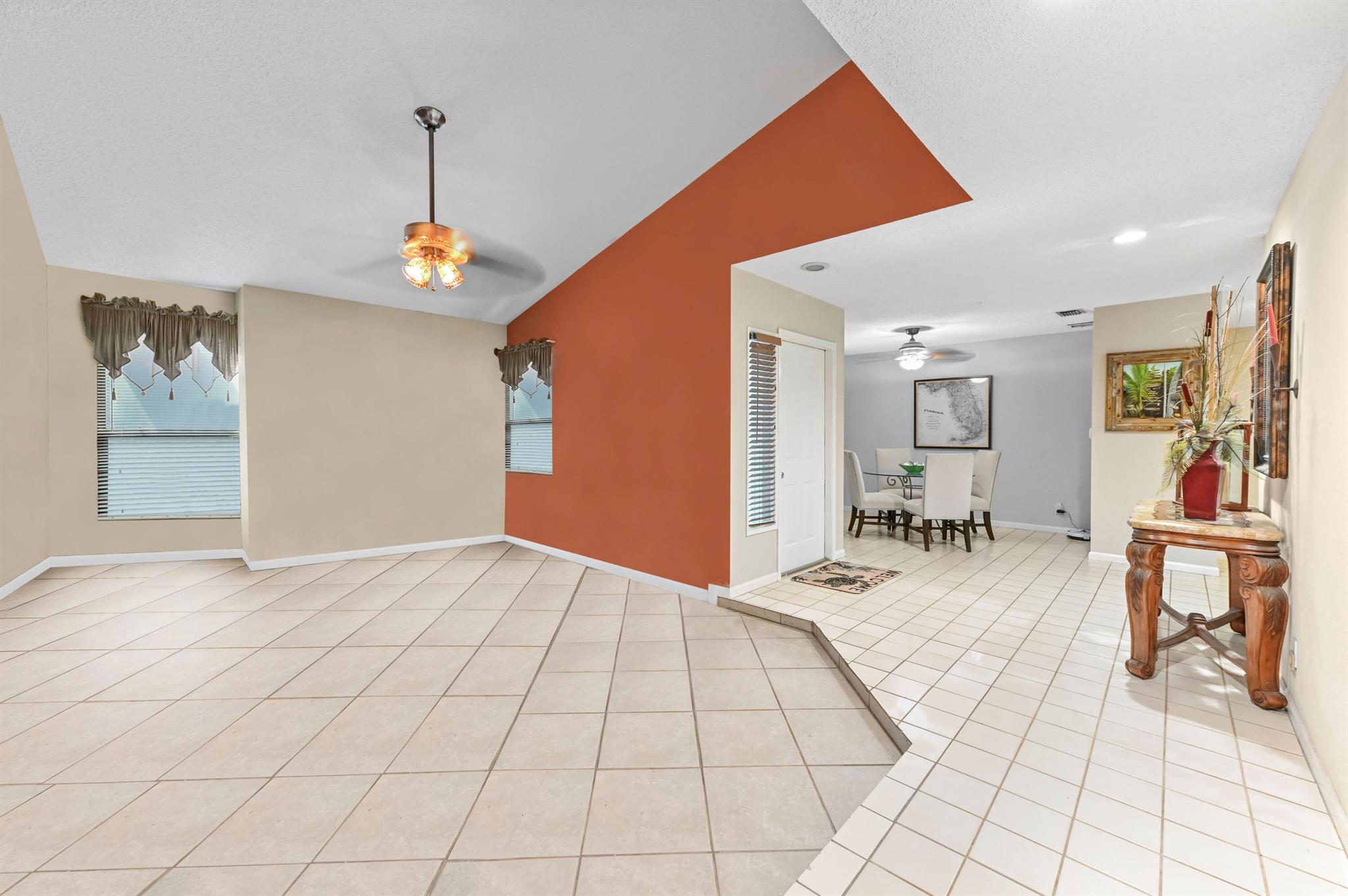 LOXAHATCHEE GROVES - Residential