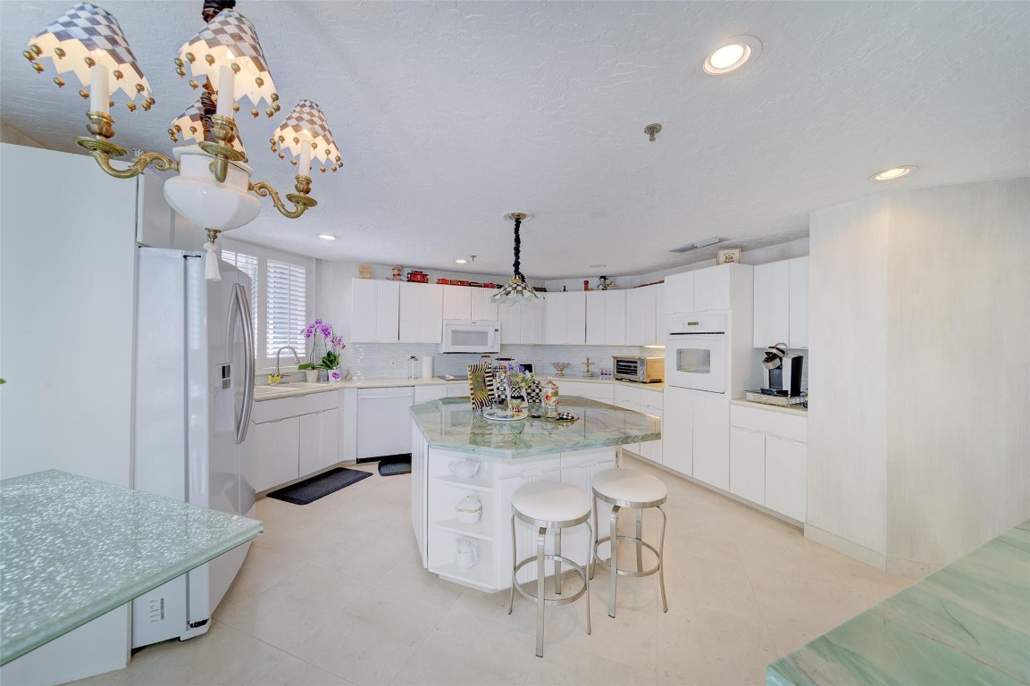 KINGSLEY ARMS - Residential