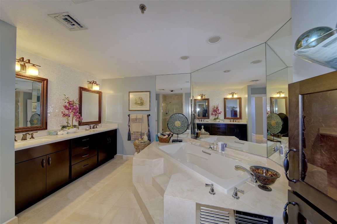 KINGSLEY ARMS - Residential