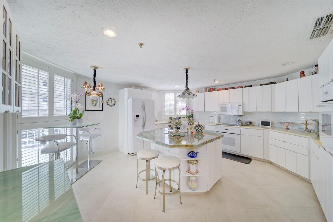 KINGSLEY ARMS - Residential