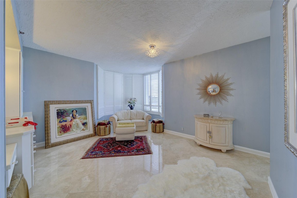 KINGSLEY ARMS - Residential