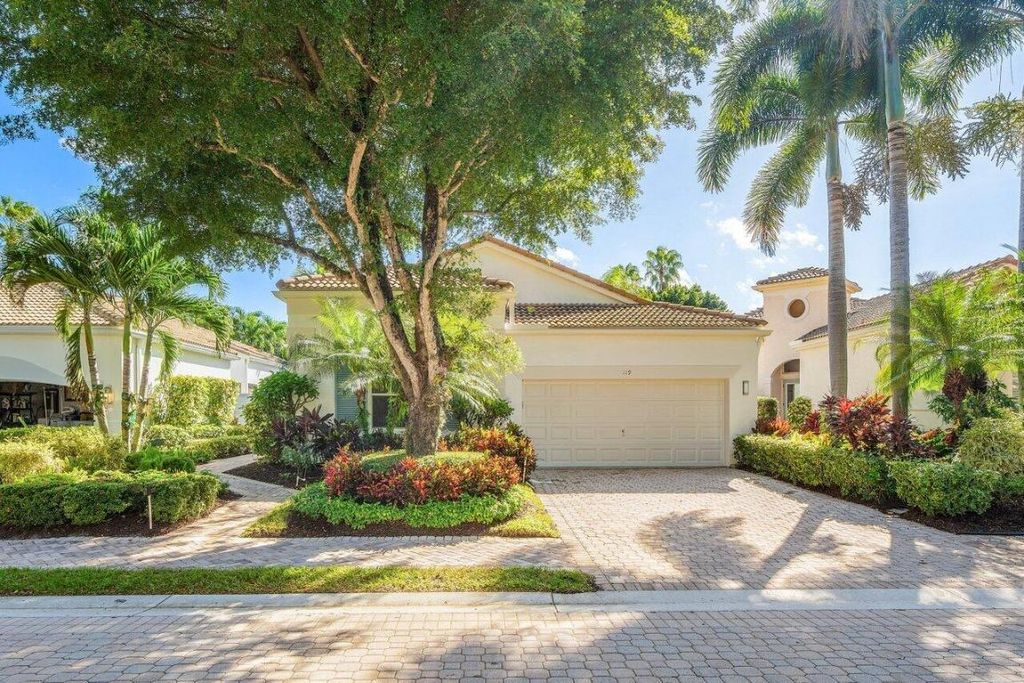 Photo of 119 Sunset Bay Drive, Palm Beach Gardens, FL 33418 (MLS # R10934833)