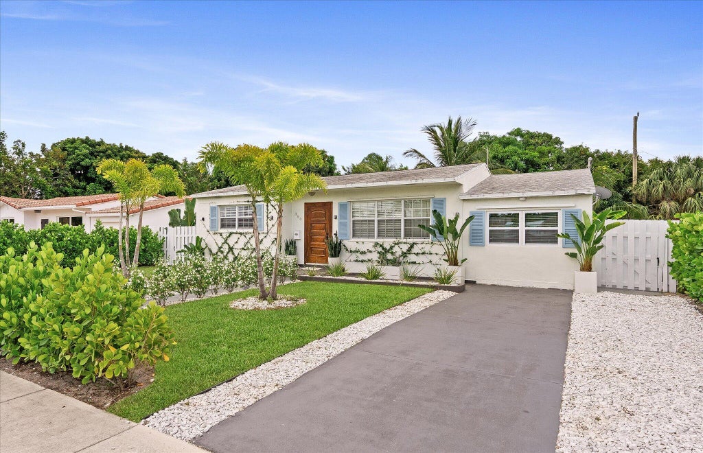 Photo of 350 Forest Hill Boulevard, West Palm Beach, FL 33405 (MLS # B26041646)
