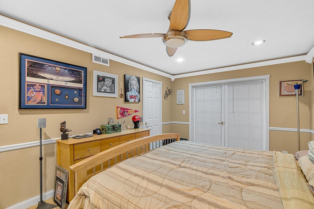 WELLEBY TOWNHOME 1 CONDO - Residential