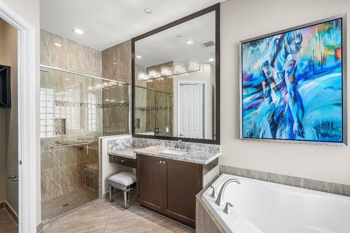 VALENCIA BAY - Residential