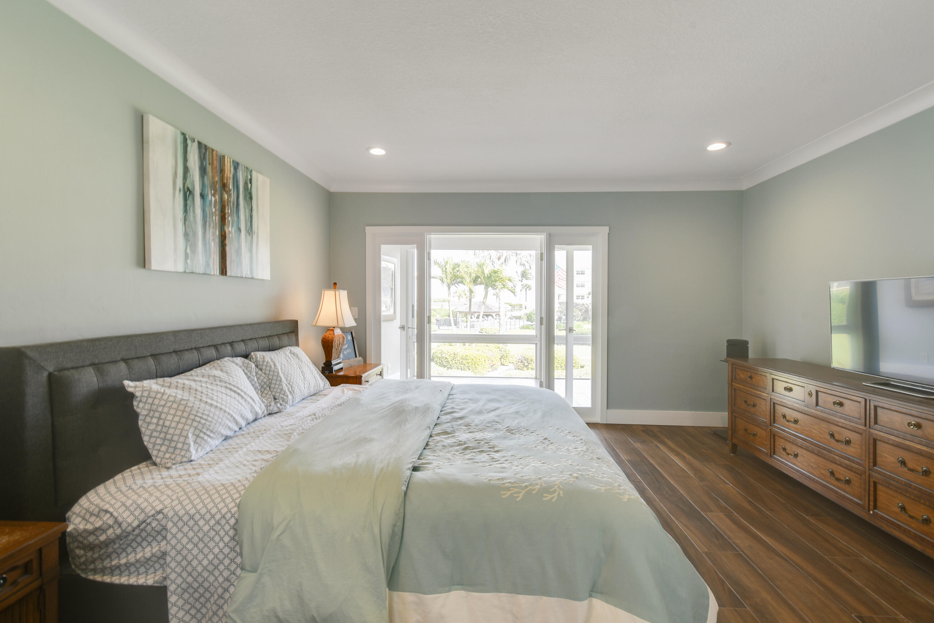 COLONY CONDO APTS IN OR1660P1128 AND OR1675 P1 - Residential