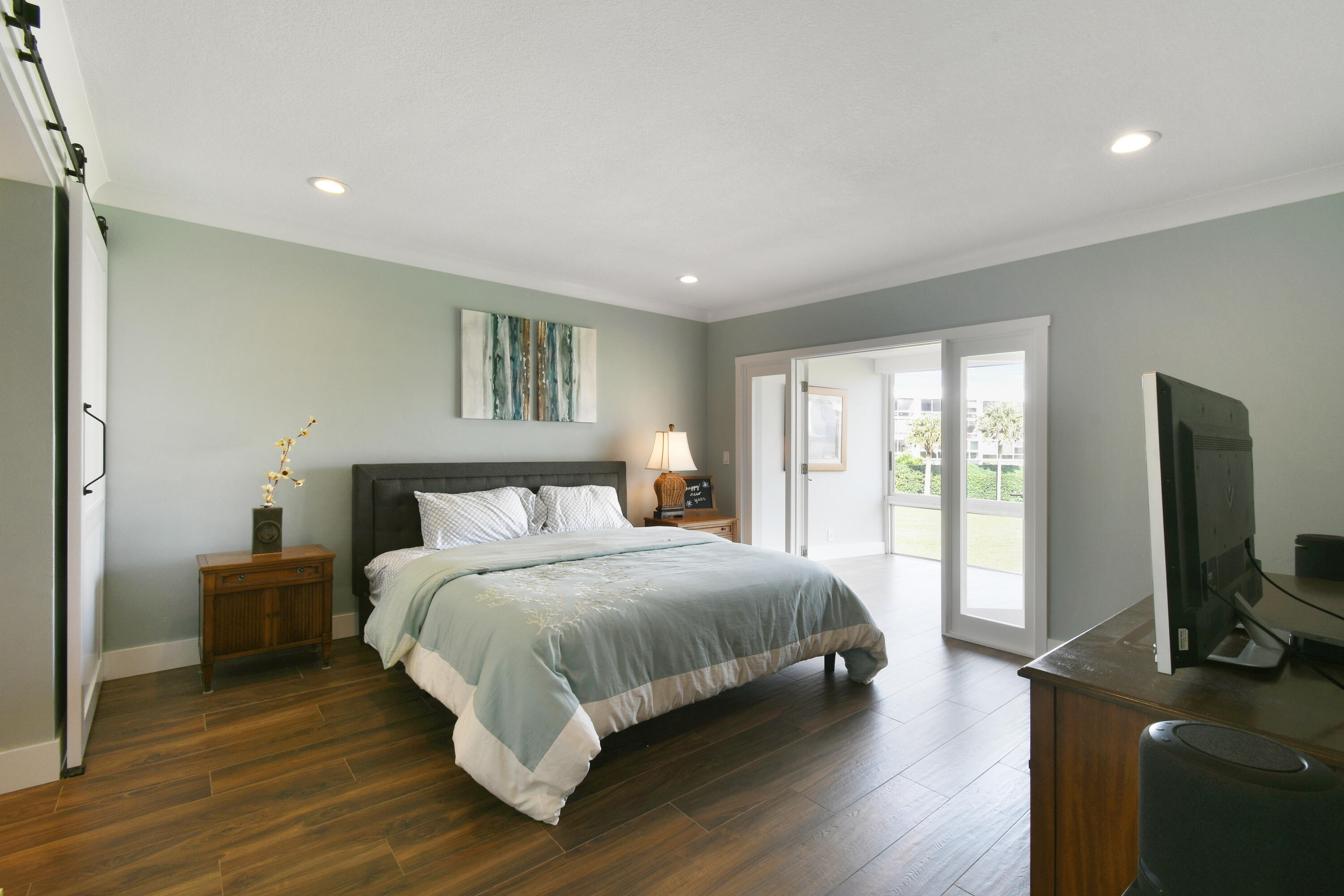 COLONY CONDO APTS IN OR1660P1128 AND OR1675 P1 - Residential