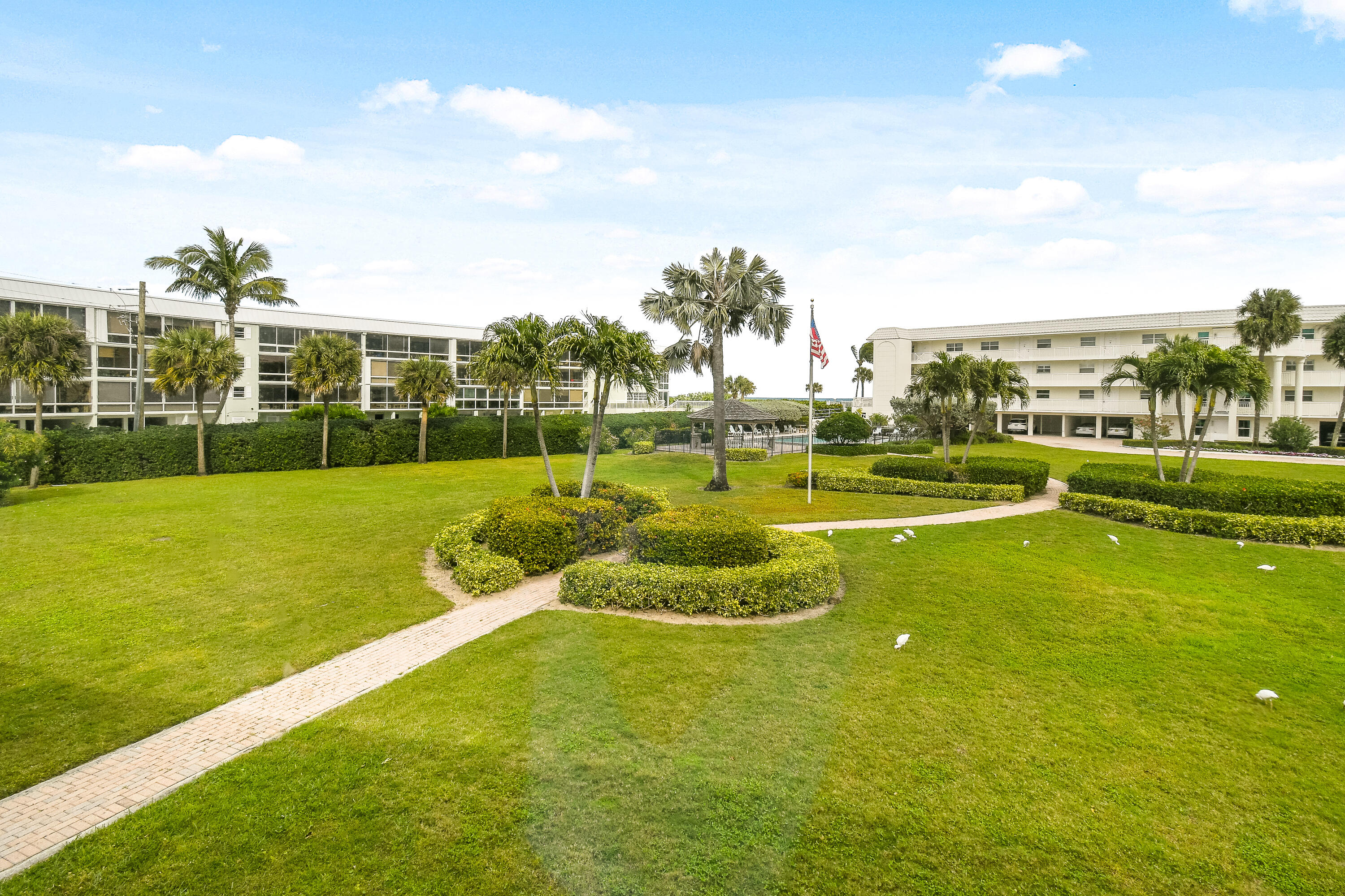 COLONY CONDO APTS IN OR1660P1128 AND OR1675 P1 - Residential