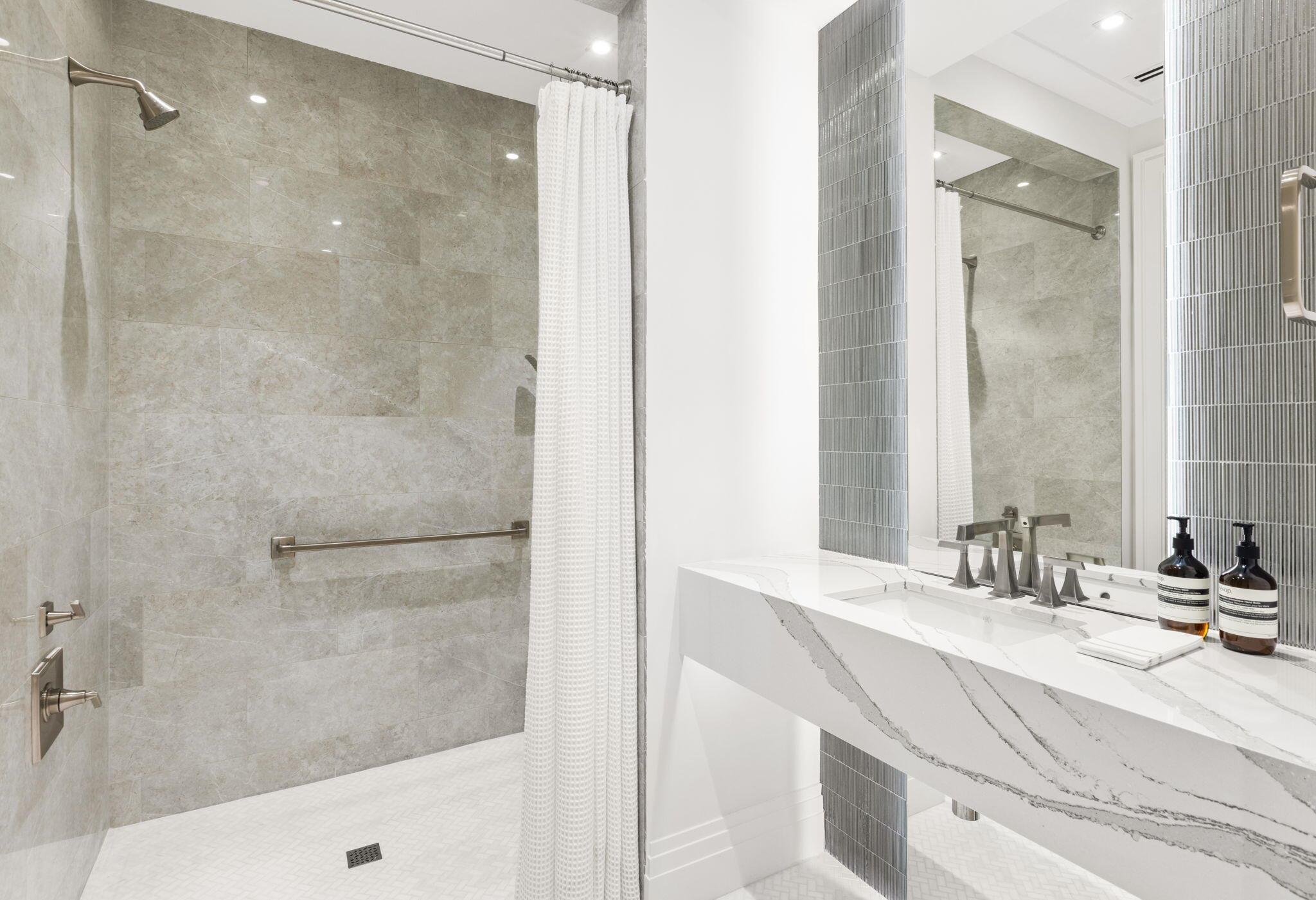 DELRAY OCEAN ESTATES NORT - Residential