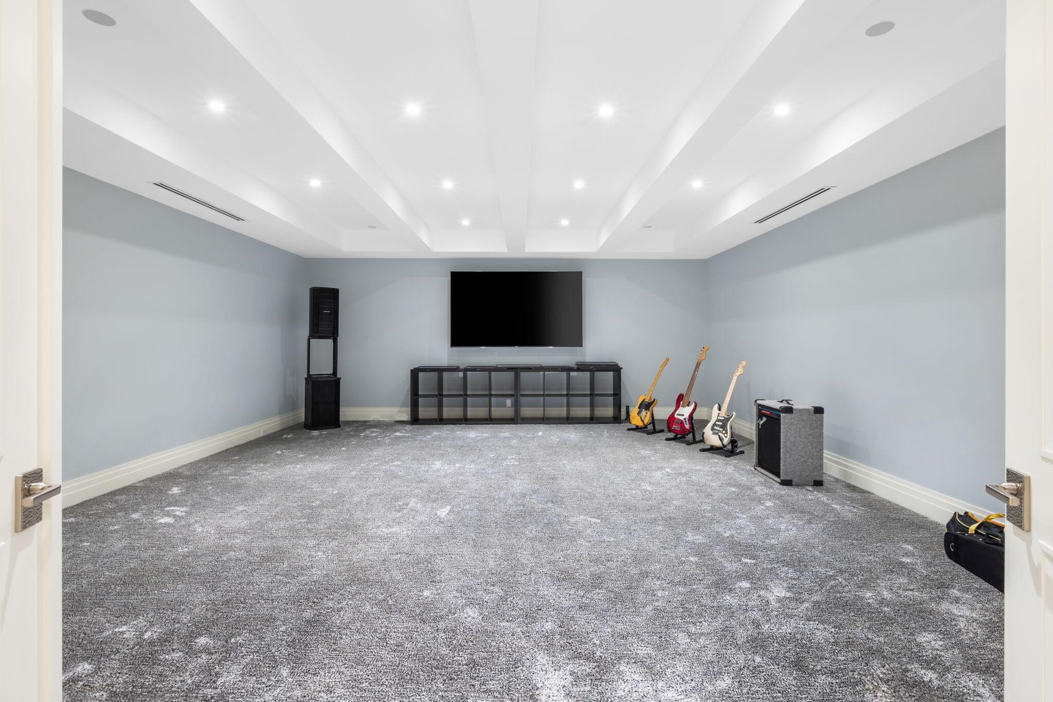 DELRAY OCEAN ESTATES NORT - Residential