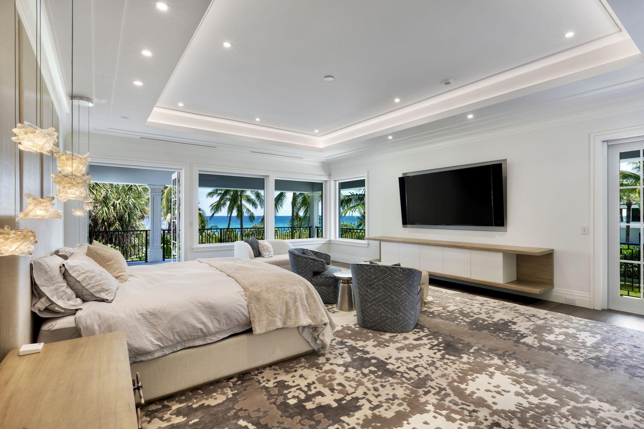 526 N Ocean Boulevard