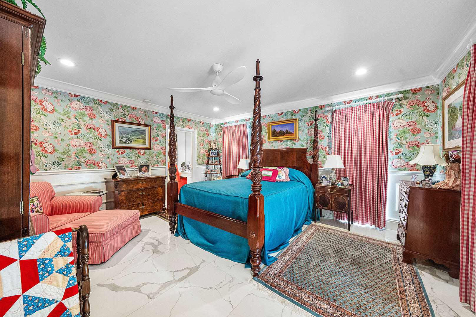 ROYAL PALM YACHT & COUNTR - Residential