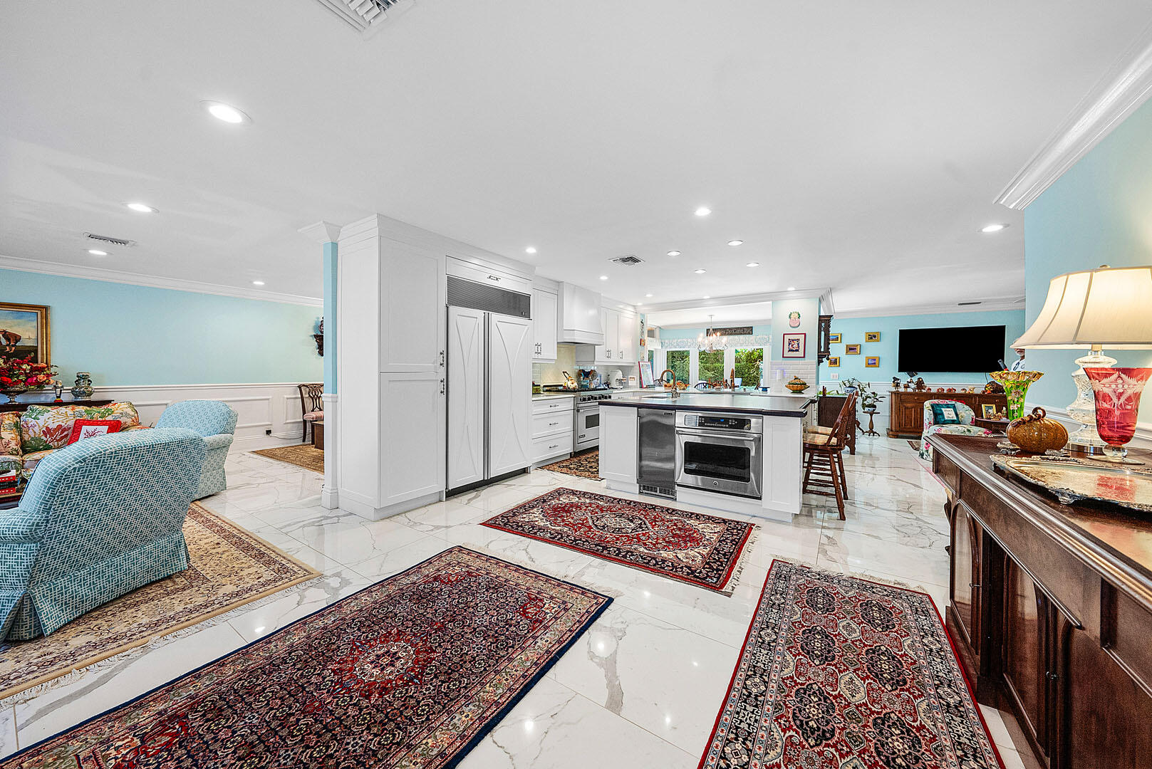 ROYAL PALM YACHT & COUNTR - Residential