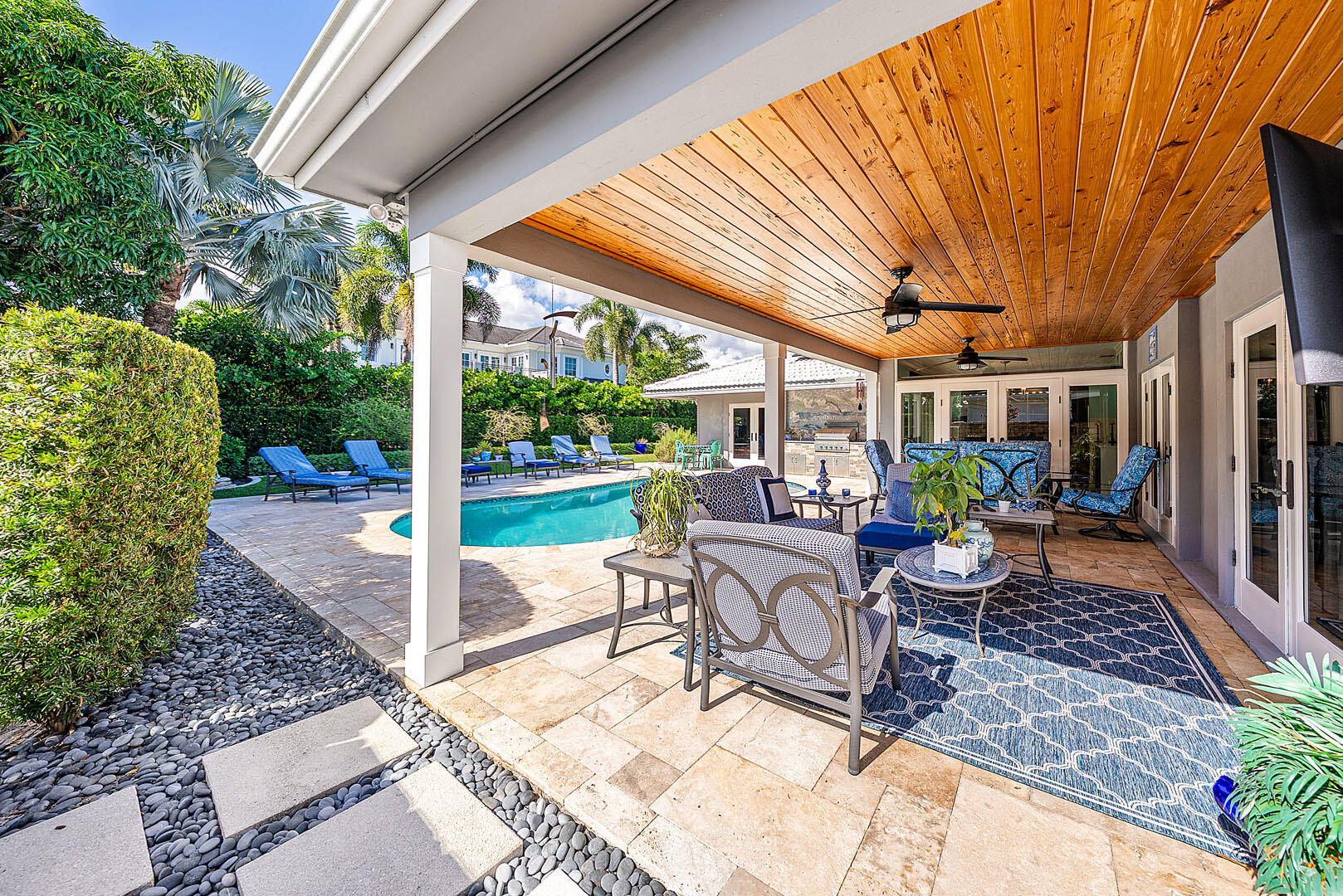 ROYAL PALM YACHT & COUNTR - Residential