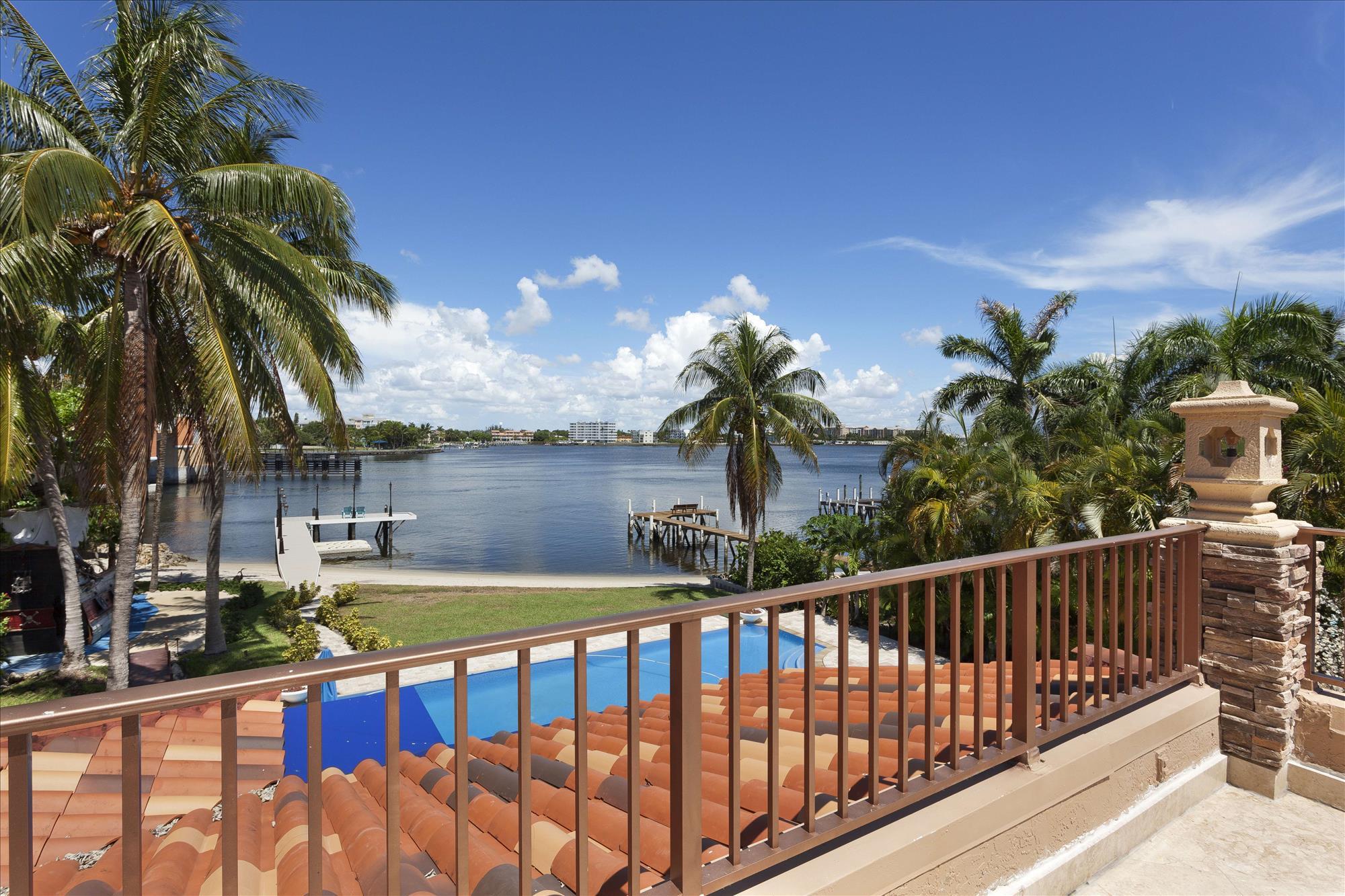 HYPOLUXO ISLAND ADD - Residential