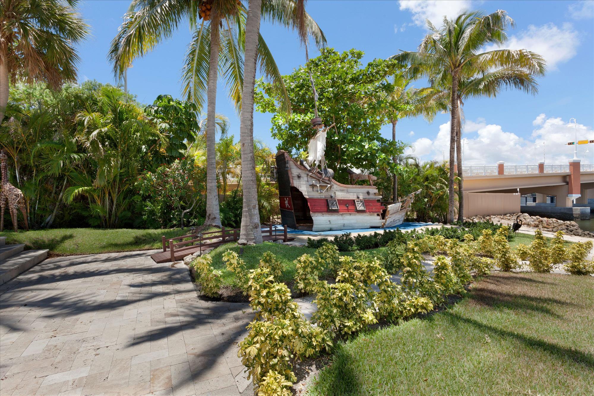 HYPOLUXO ISLAND ADD - Residential