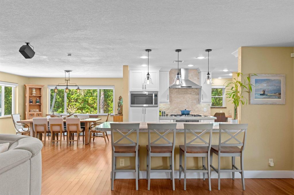 Photo of 2865 SW 9th Street, Boynton Beach, FL 33435 (MLS # R11146340)