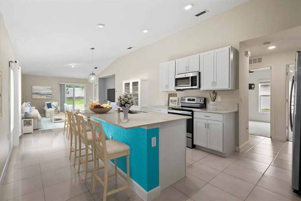 Photo of 906 Bent Creek Drive, Fort Pierce, FL 34947 (MLS # R11082674)